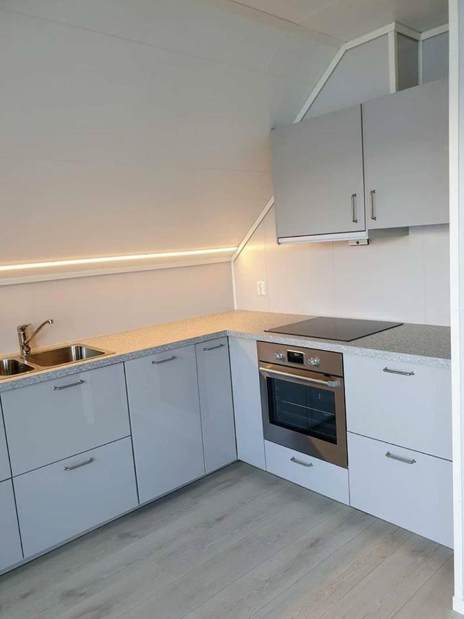 Waerholmen Apartment Lavik  Exterior photo